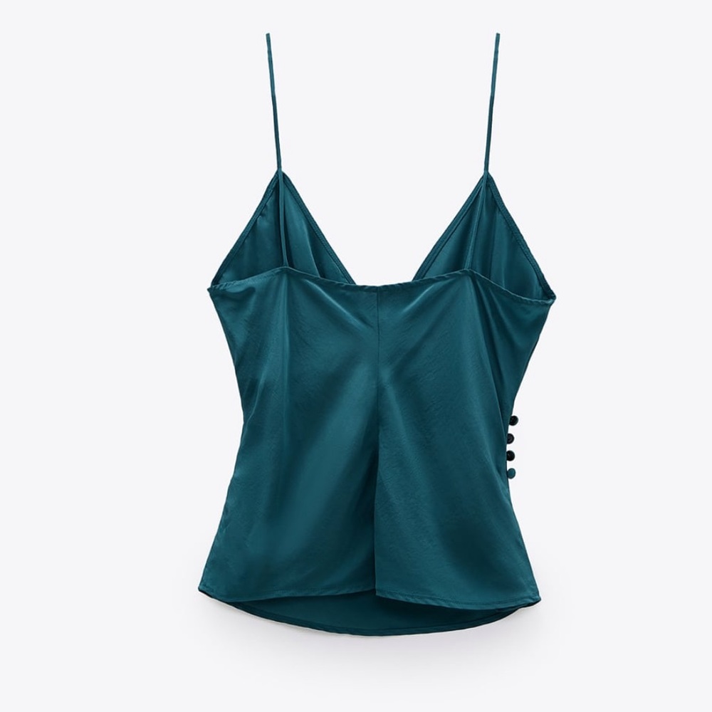 Zara chemise with spaghetti straps - Picture 2 of 4